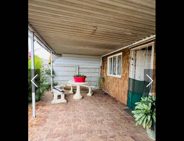 2 BEDROOM HOUSE FOR SALE IN TRENANCE MANOR